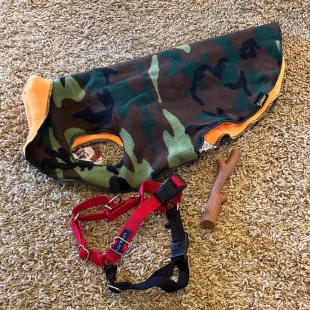 Bundle Camouflage Dog Jacket with Red Harness and Toy